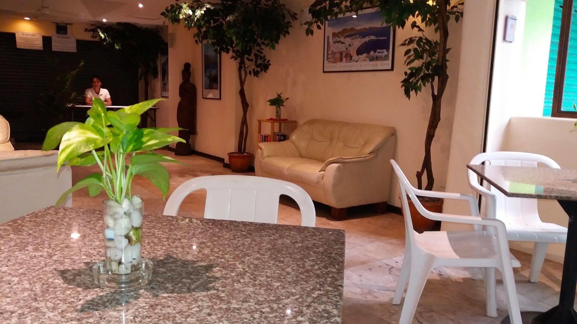 Paradise Inn Karon Екстер'єр фото